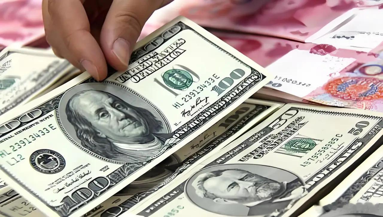 随着中东调整全球能源价格，中国也开始调整中国制造的价格。这个调整，30%要通过汇