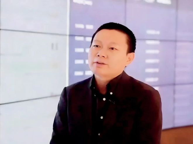 民政局副局长8年侵吞1257万【民政局副局长，黑手伸向老年人】据中国新闻周刊报道