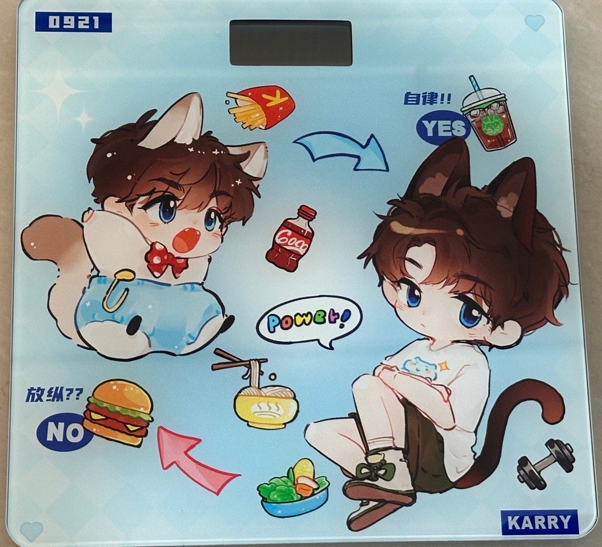 #王俊凯[超话]# 收到我们的体脂称了，好可爱啊 ​​​