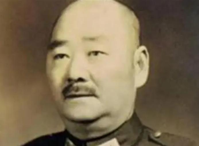 刘峙：五虎上将威名哪去了？淮海大战中真如“猪将军”一样不堪？
大家总爱拿“福将”