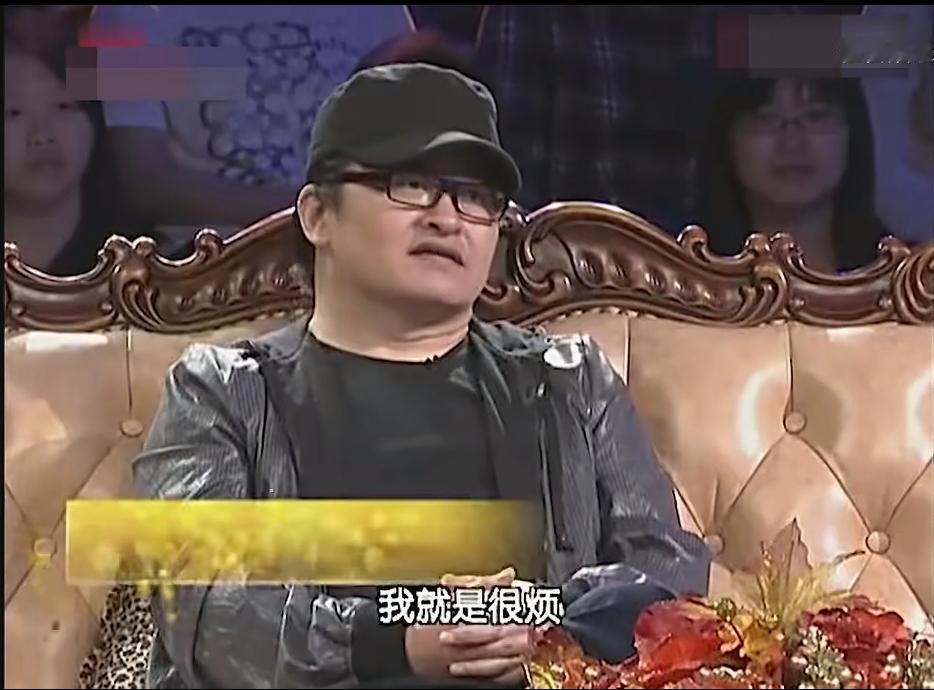 刘欢生前曾经被妻子卢璐爆料:刘欢很懒，懒得挣钱，懒得应酬，懒得自恋，懒得计较。对