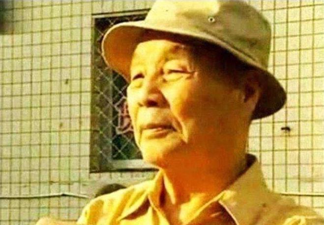 刘青石: 台湾深山潜伏四年的余则成原型
 
在台湾地下党那段血与火的隐秘历史里，
