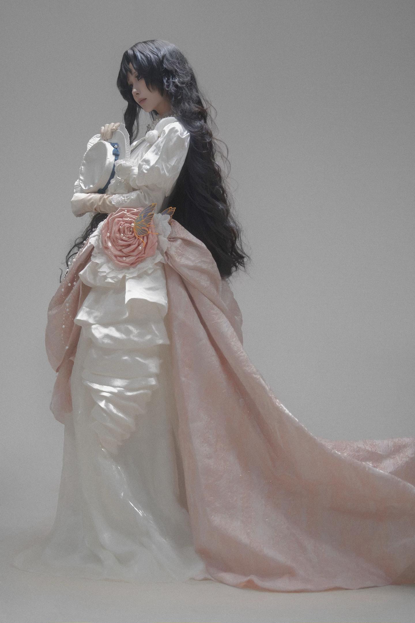 “即使明天就是世界末日，我们也还有一场歌剧” 出镜coser: 棚： ...