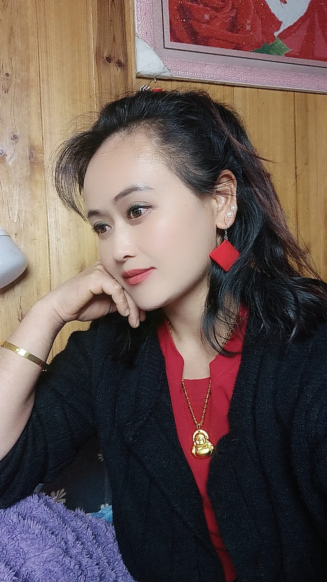 白天干农活，晚上无事，拍拍照片臭美一下。
