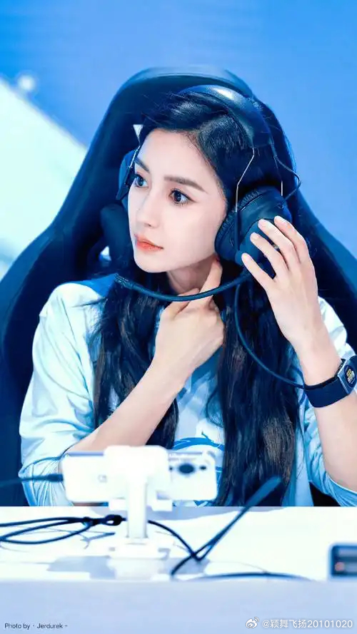 angelababyangelababy 今天是元气少女