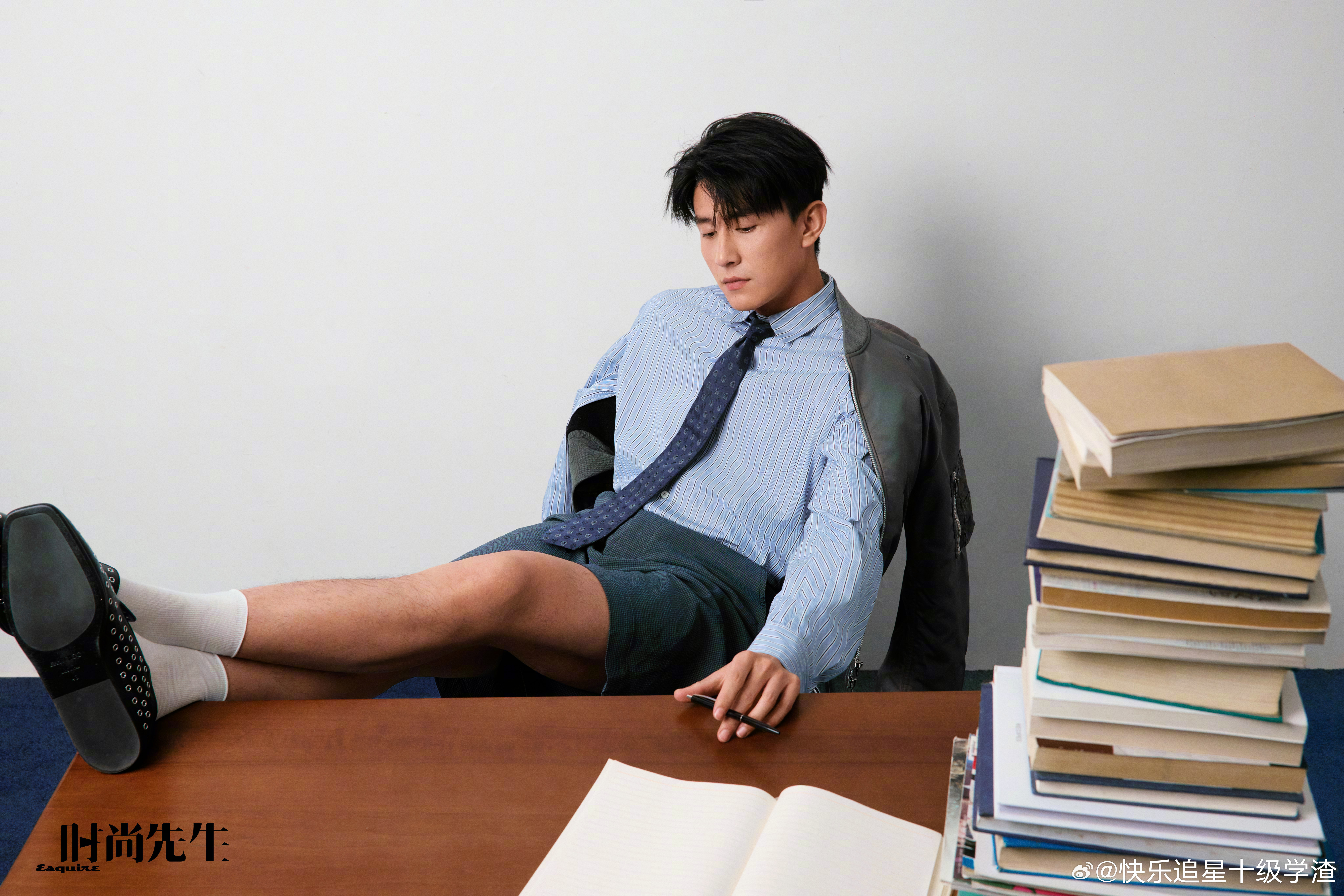 短顶刘萧旭时尚先生三月开季刊封面 咋样？ 