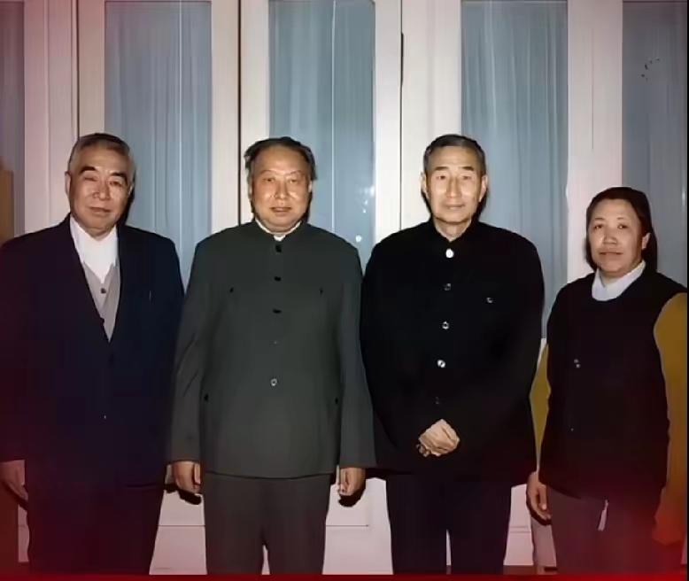 ＃红色文化＃
伟人风采欣赏：