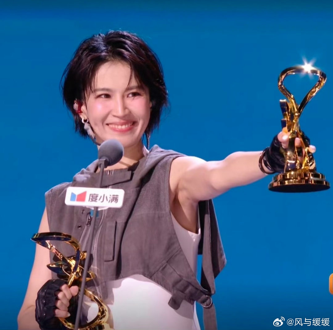 浪姐总决赛激动的心颤抖的手，终于总决赛了！大家更期待哪位姐姐第一？？ 