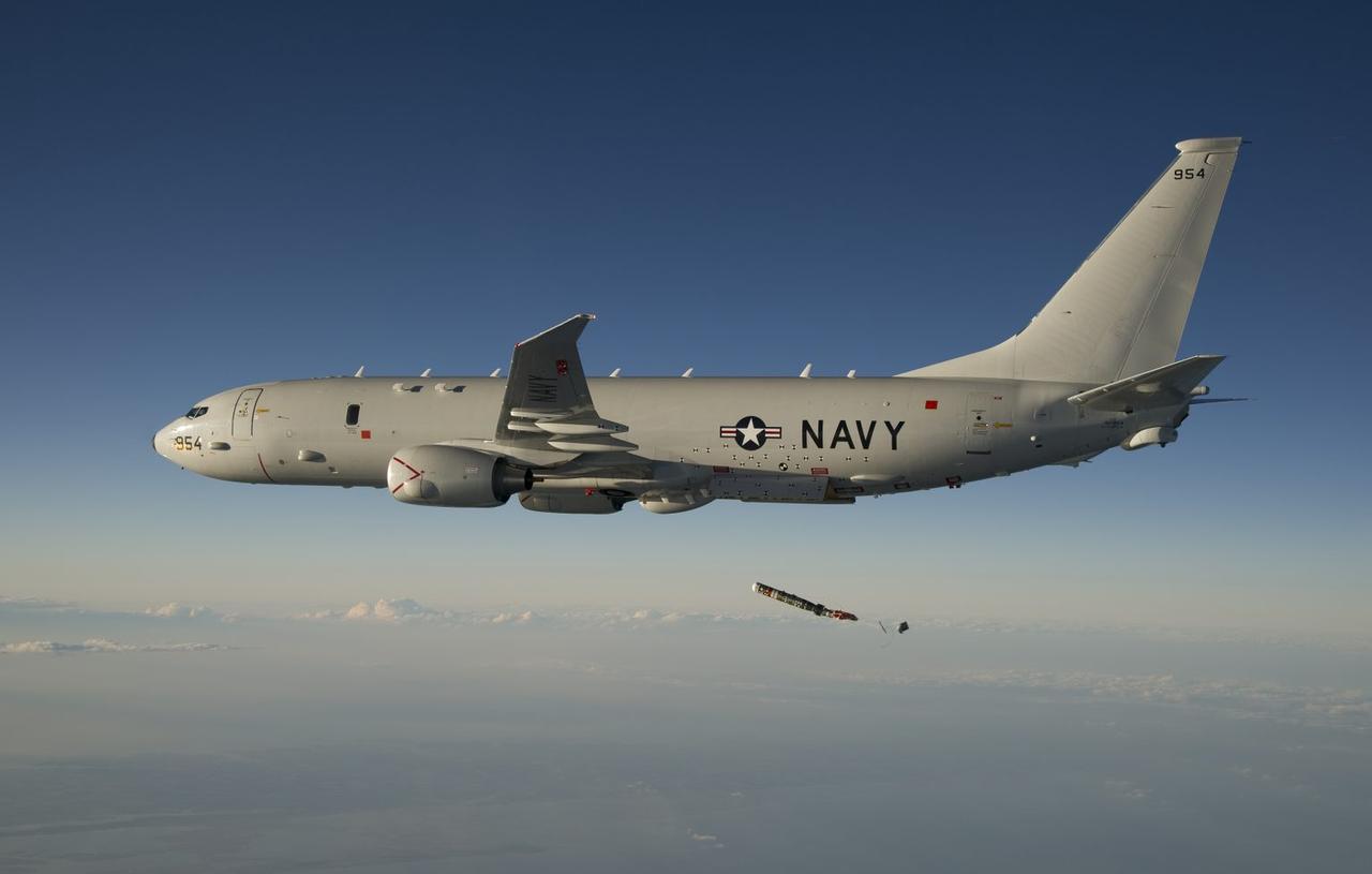 美国海军寻求新型远程空射反潜鱼雷，该类反潜鱼雷可与敌方潜艇及军舰吸附跟随，可通过
