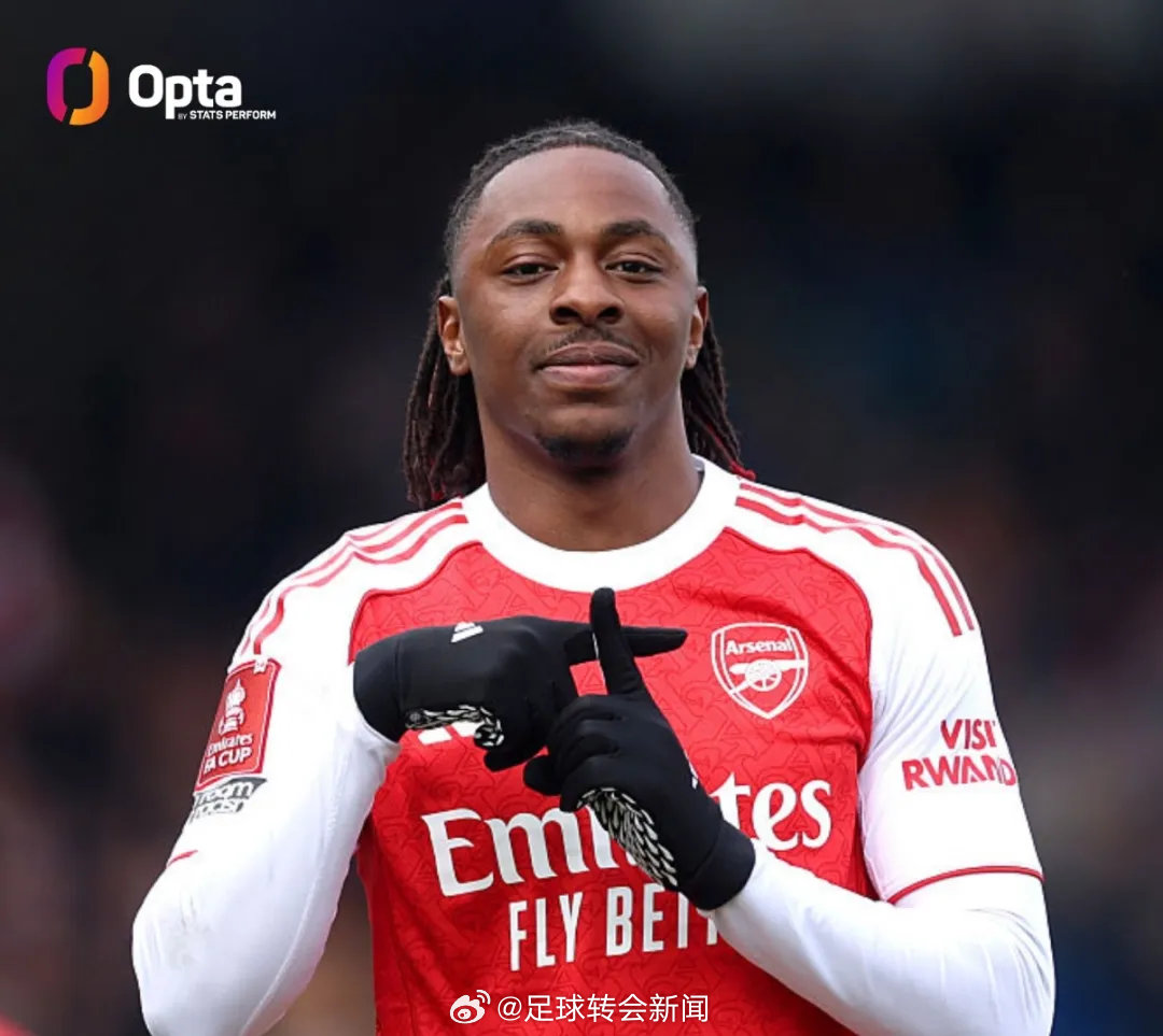 Opta统计，在英超时代（92-93赛季以来），只有2005-06赛季的阿森纳（