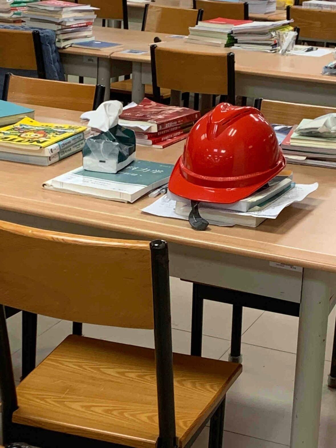 图书馆憋笑真的很难啊🤣 