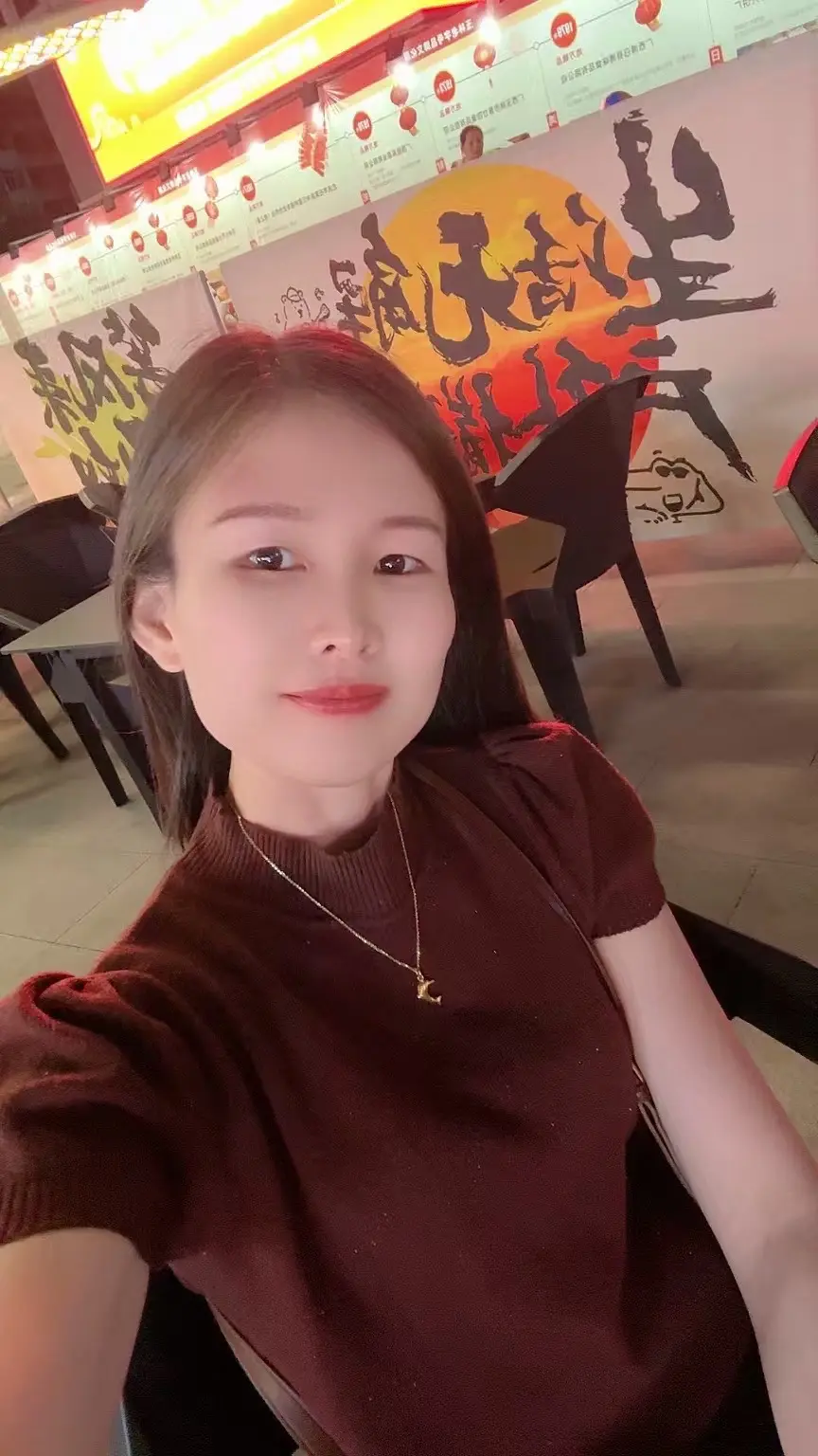 上班是走狗，生活中是土狗，恋爱是舔狗，直接狗王👑二手手机