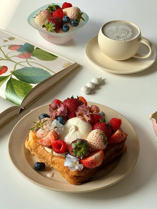 又是一天漂亮饭Brunch🍞🍓🍃