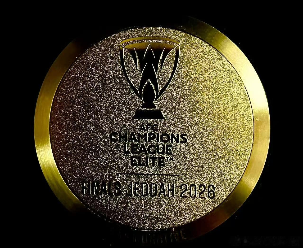 马宁回应被亚足联取消资格马宁说这次带着奖牌回来的 质疑声没断过，但我站在了亚冠决