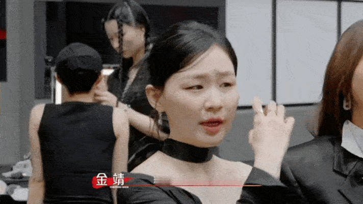 金靖说出了多少女生的心里话金靖好会点评妆容 不愧是金靖，点评妆容视角独到又精准。