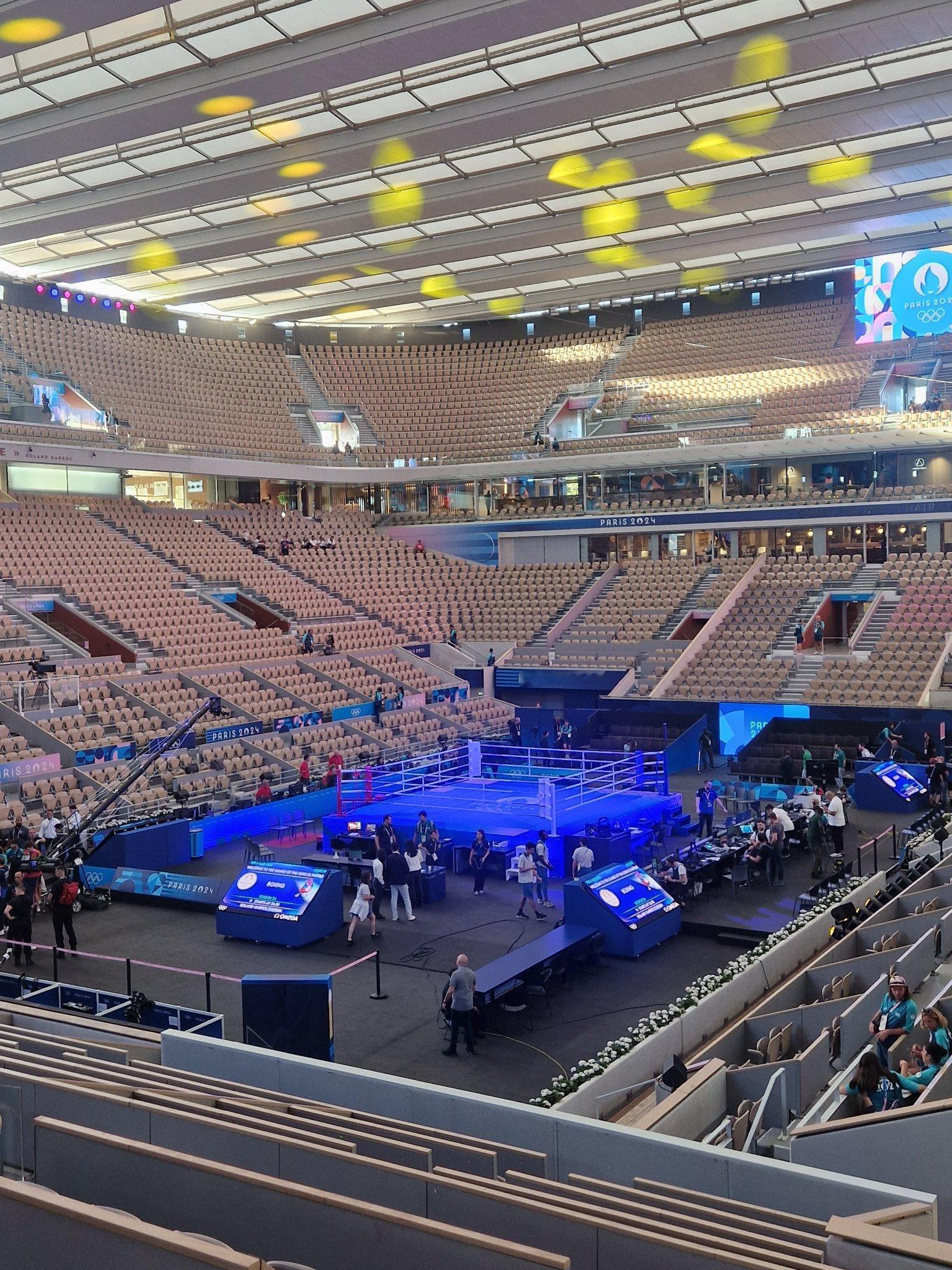 #2024年巴黎奥运会# 最近几天围观奥运会拳击比赛的小伙伴们，可能已经发现了，