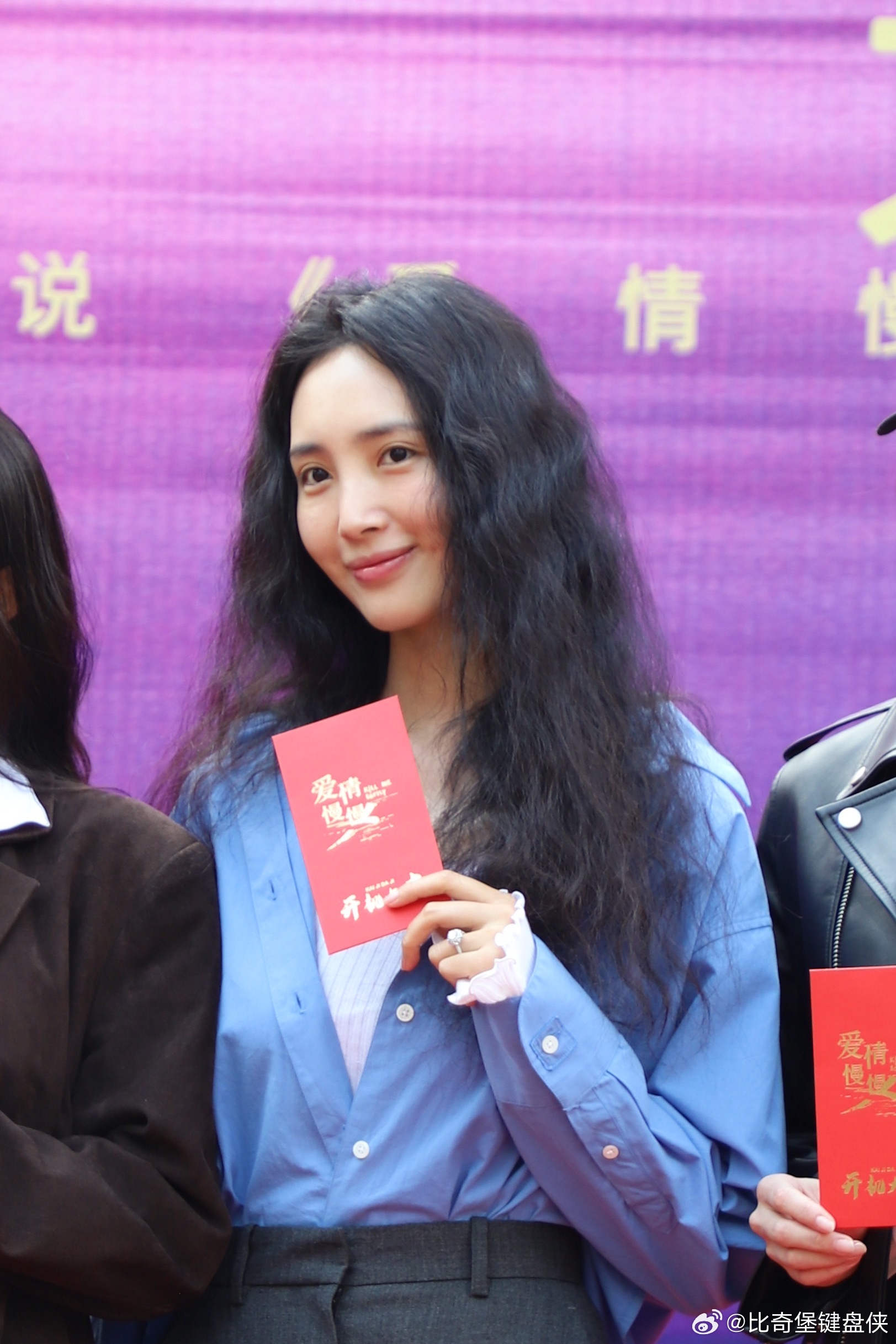 爱情慢慢开机王紫璇真的要被王紫璇美晕了😻，《爱情慢慢》开机生图随便看都能打，脸