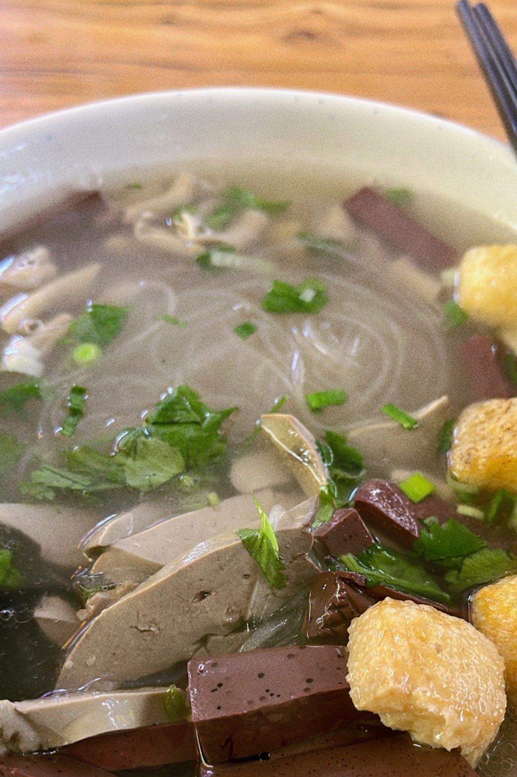 四种食物最好不要空腹吃？？？那平常吃鸭血粉丝汤、牛肉粉丝汤之前，还得先吃点东西垫
