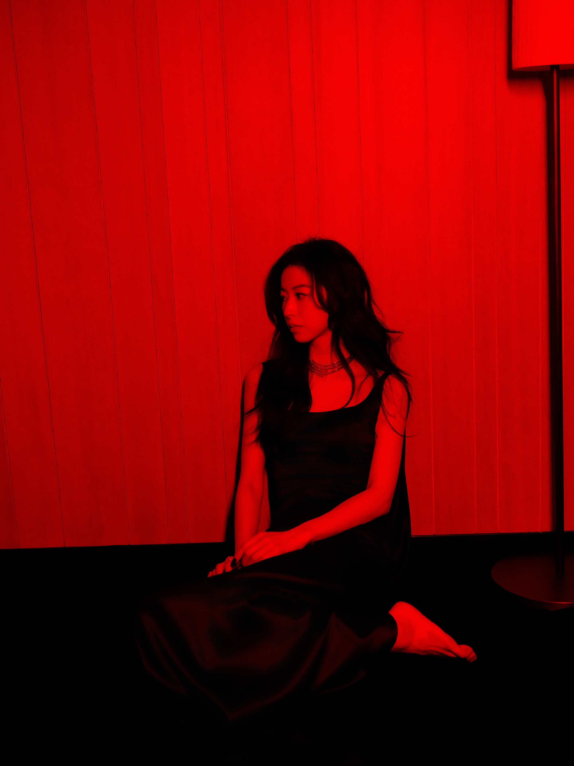 周雨彤工作室这是在干嘛？ 