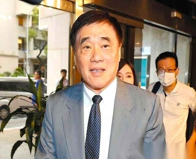 让我承认你还存在？
兄弟，你是不是忘了自己家在哪了？
看了个新闻，差点没把我笑醒