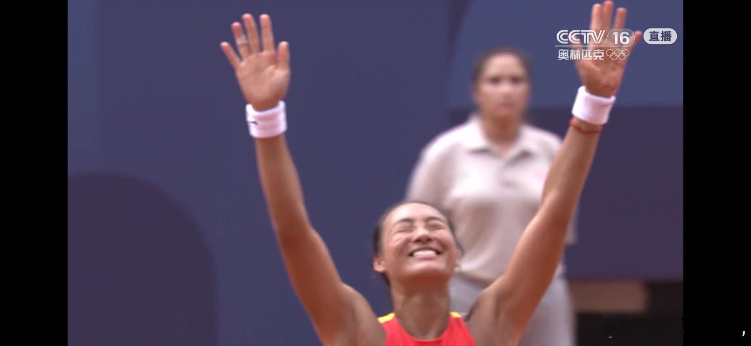 郑钦文牛逼！！！创造历史！！[打call][打call][打call][打cal