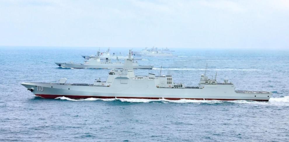 官宣！10艘055齐亮相，三大舰队终凑“全家福”，央视《新闻联播》重磅官宣，05