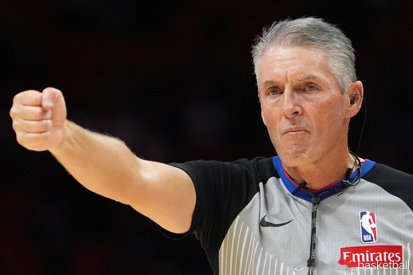 NBA开始讨论“自动裁判”介入篮球的可能性，NBA 负责篮球战略和分析的执行副总