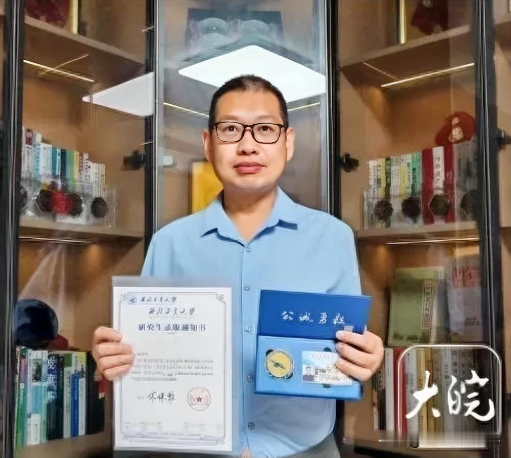 西安44岁的大健康行业从业者张志强，常年一年出差两三百天，在紧盯叛逆期女儿学习时