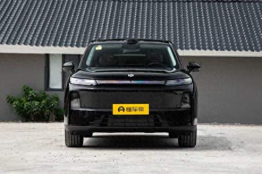 静态体验 27 款零跑 C 系列三款 SUV：均衡 / 运动 / 大空间，家用怎么选？