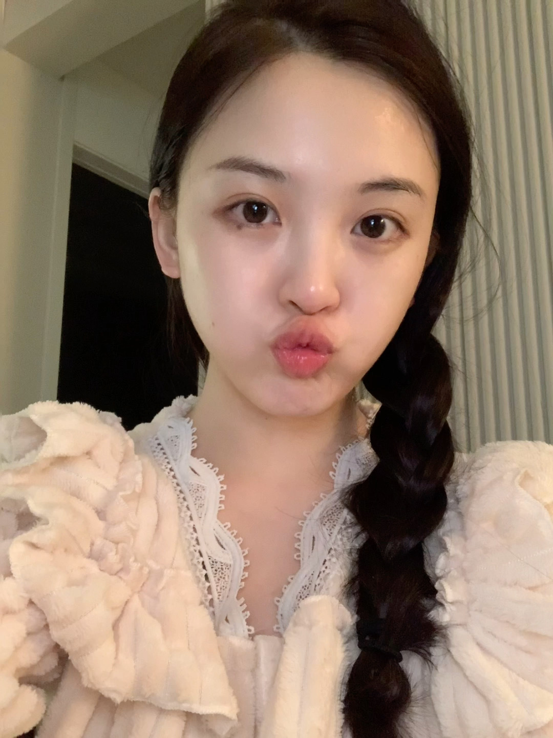 今天请个假 休息一天 换成泡脚 除湿气 ～#泡脚# ​​​