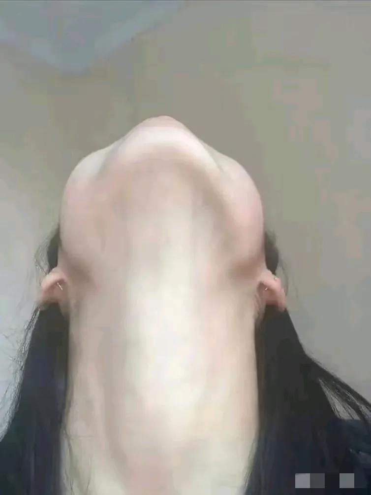 这大脖子真长