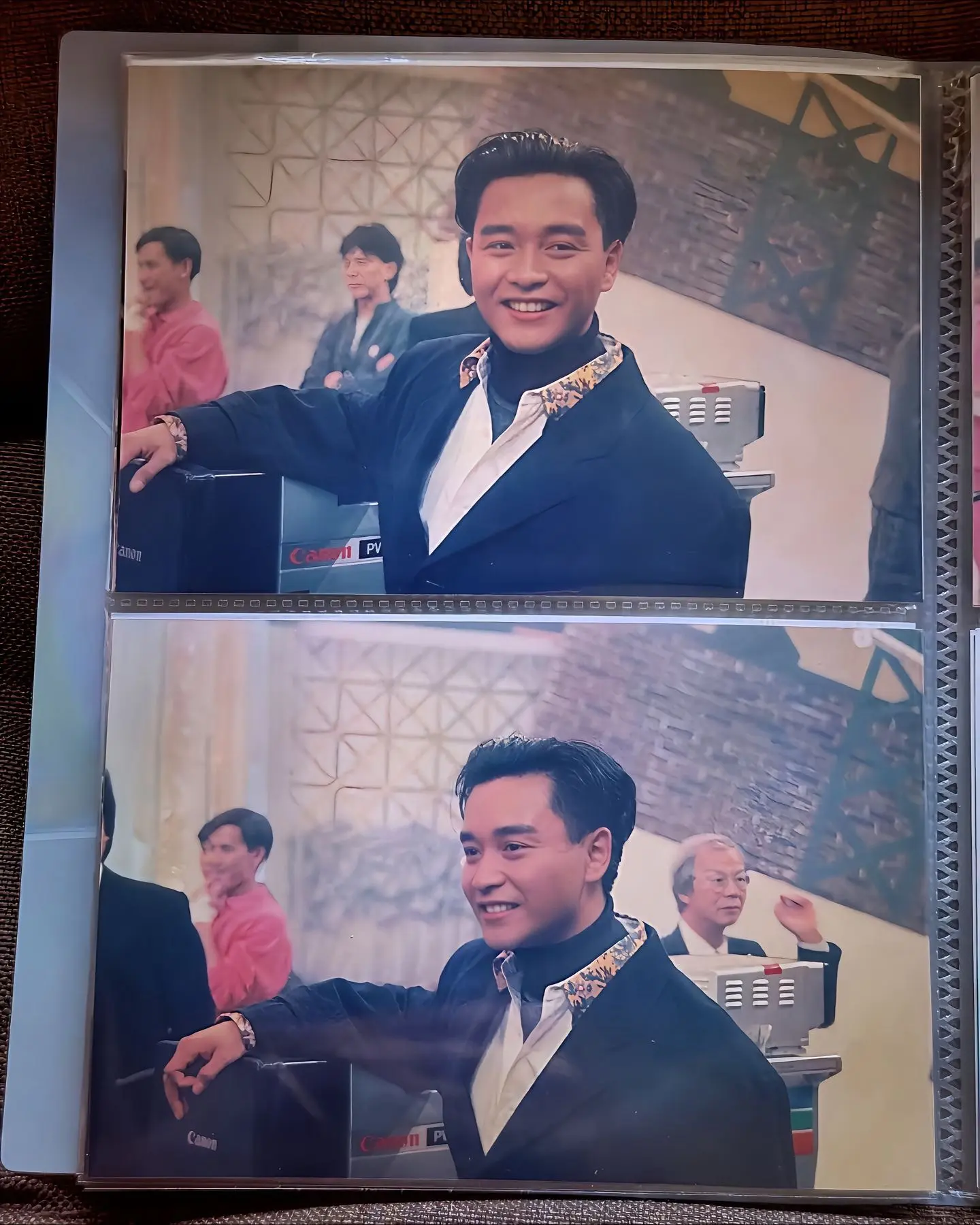 嘴上说着翻篇，其实偷偷放在心里。风继续吹