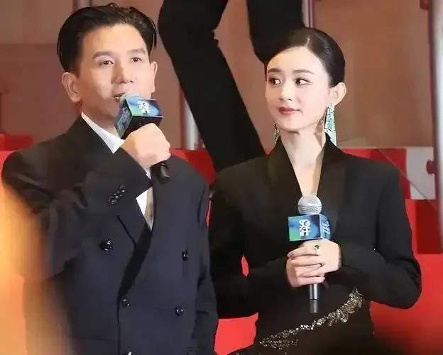 2026年初，赵德胤筹备七年的英语长片《美梦》官宣，女主竟是其前女友吴可熙，且吴