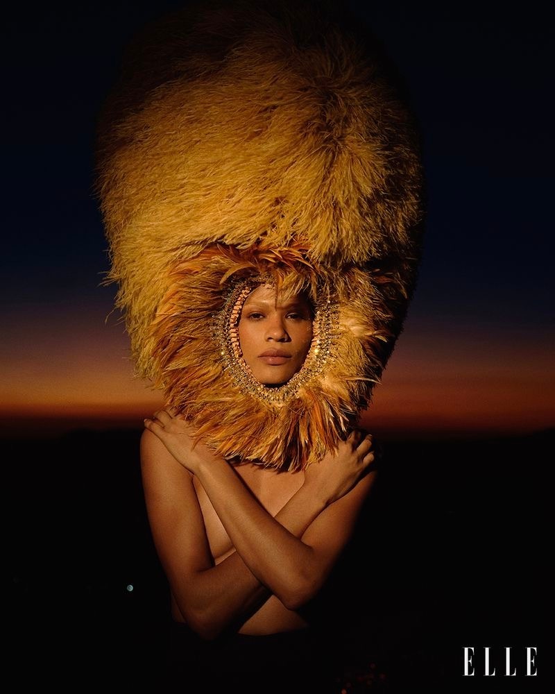 模特Mariane Calazan、Sayonara Romão出镜巴西版《EL