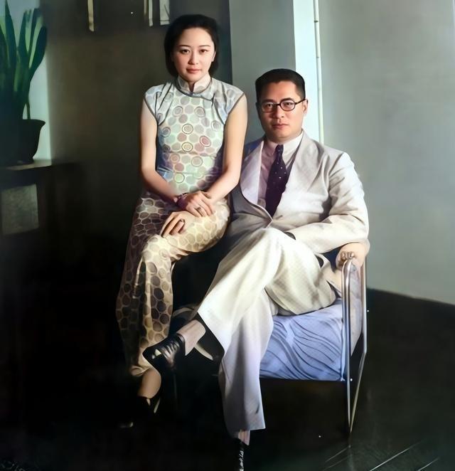 宋美龄没有嫂子漂亮。宋子文的夫人张乐怡美丽端庄，即使现在也不多见。宋子文是宋美龄