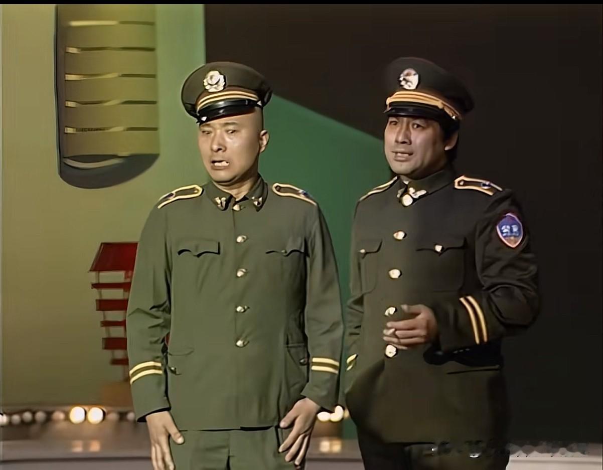 大家还记得陈佩斯和朱时茂表演的小品《警察与小偷》吗？陈佩斯扮演的小偷，在给同伙放