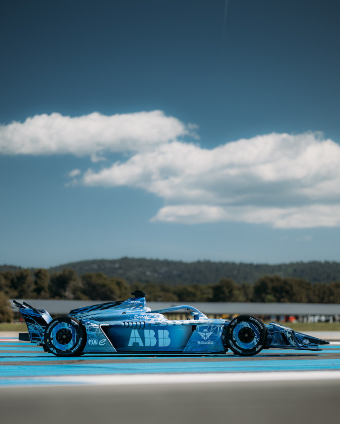 FE电动方程式发布GEN4赛车 FormulaE FE 电动方程式发布 GEN4