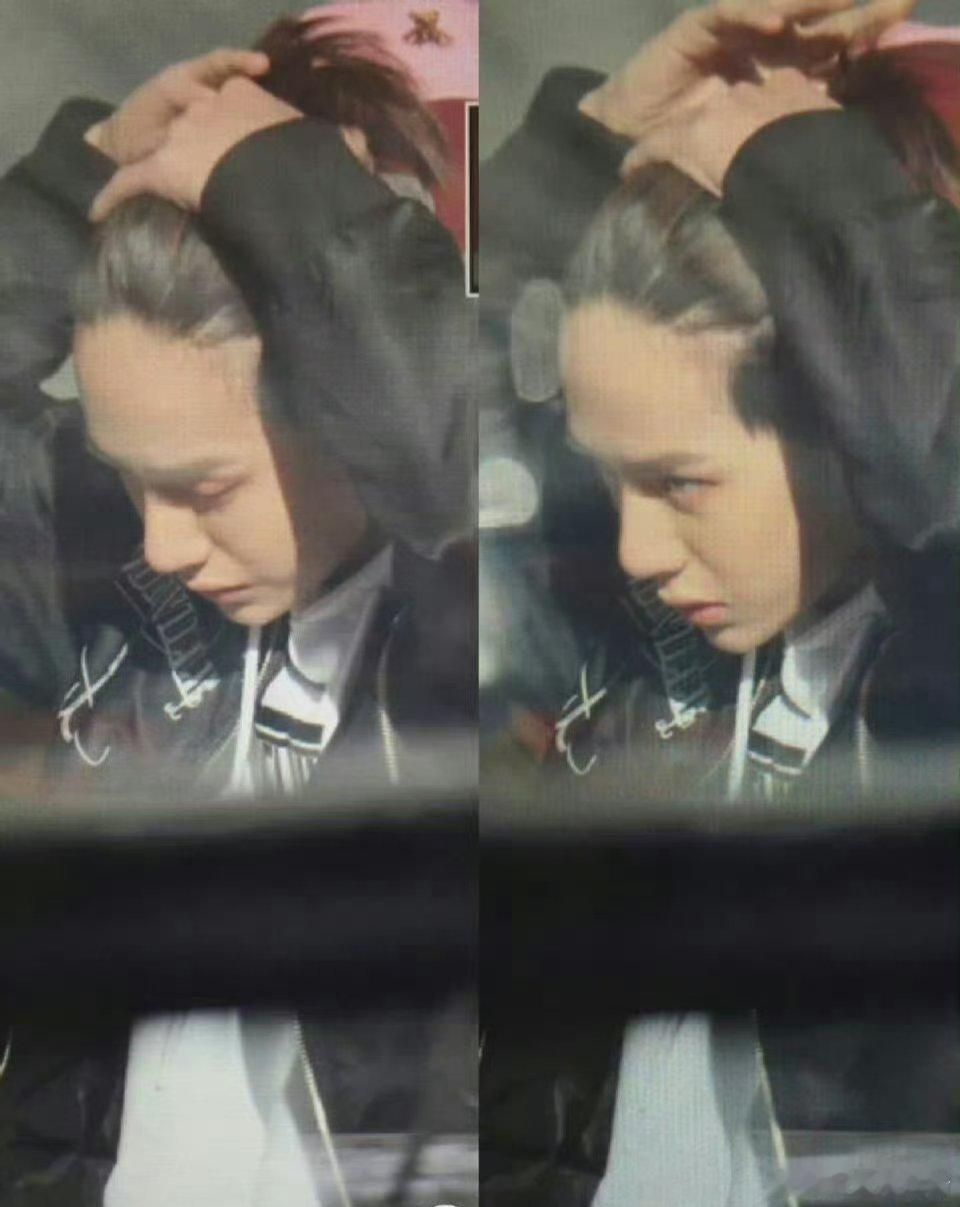 头发挺多的 ​​​