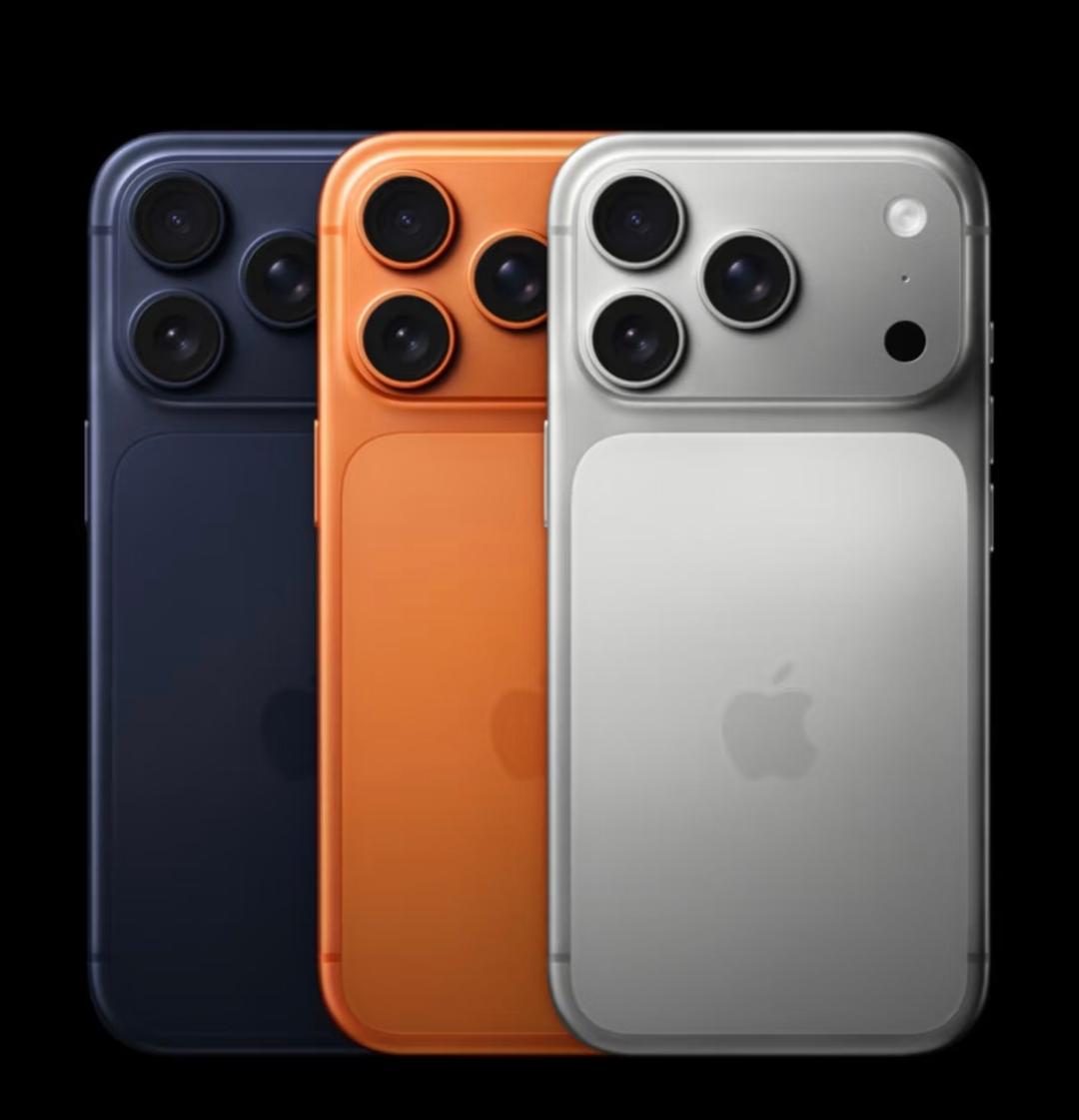 2025年苹果推出的iPhone 17 Pro，256GB版本8999元起，没有