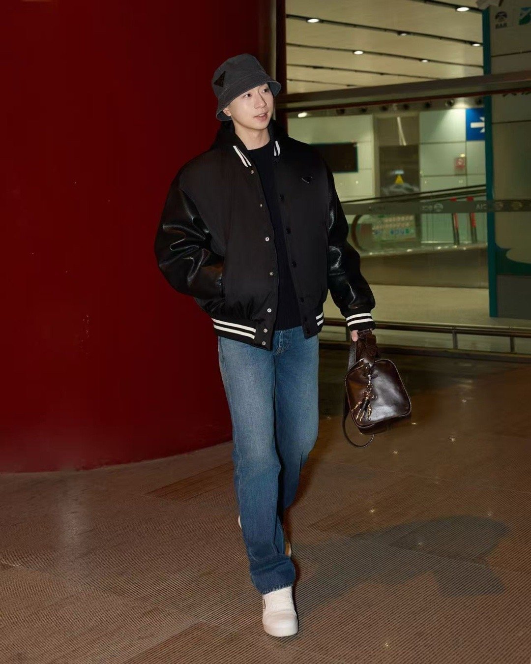 马龙米兰漫游记prada代言人马龙 顶级运动员的坚韧与顶级奢侈品的格调，在他身上