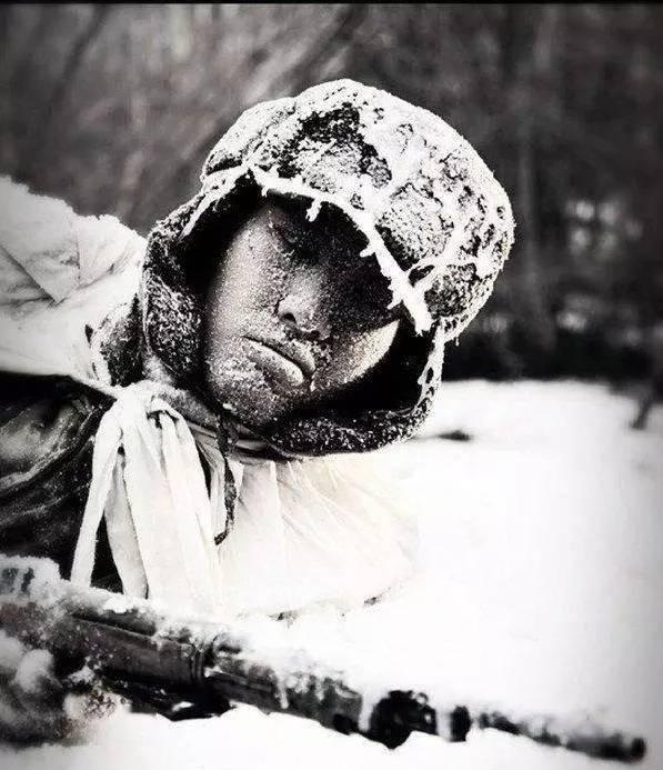 1950年12月24日，长津湖战役胜利日，当天及战役期间，有大量志愿军战士牺牲，