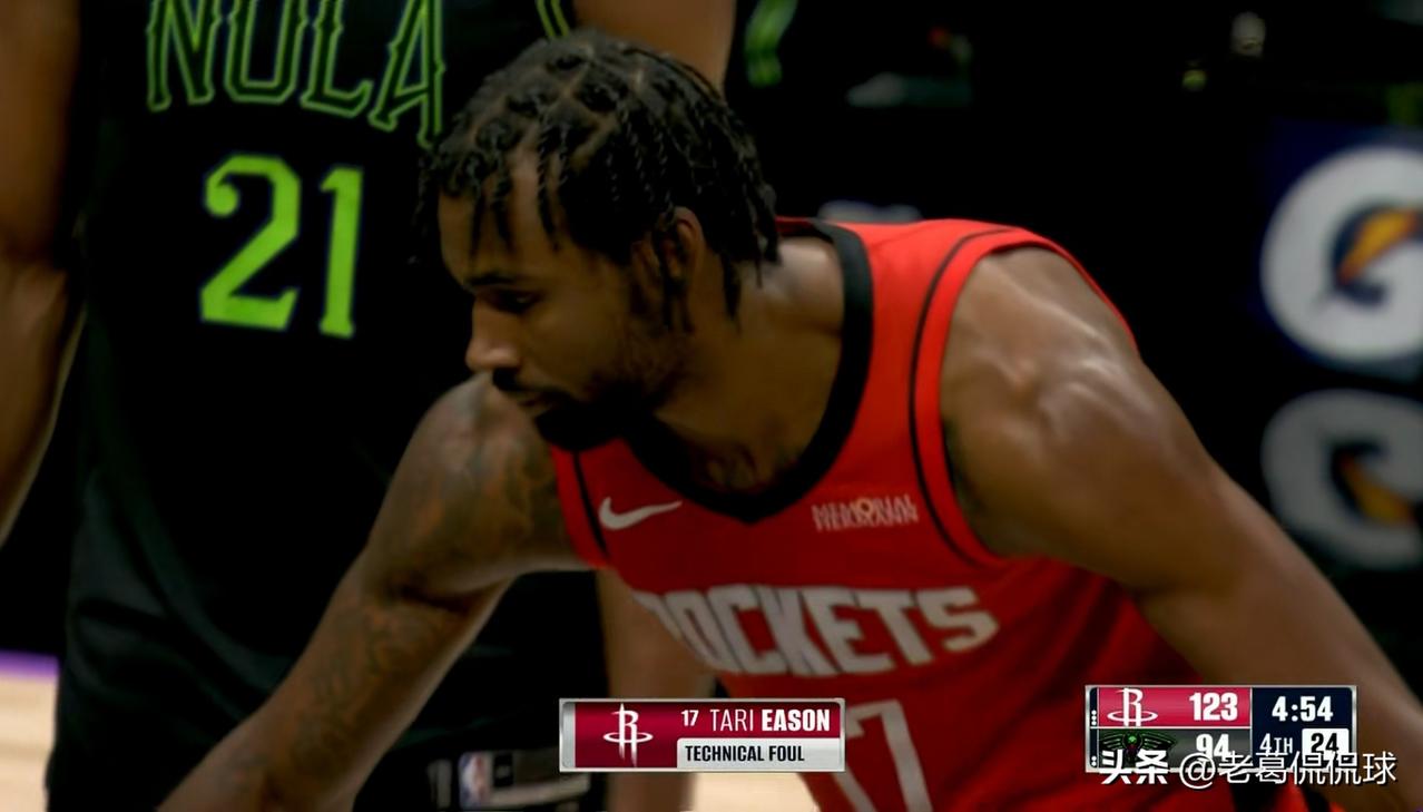 火箭主帅乌度卡真是太会夸人了！在今天火箭客场以134：102轻取鹈鹕的赛后采访中