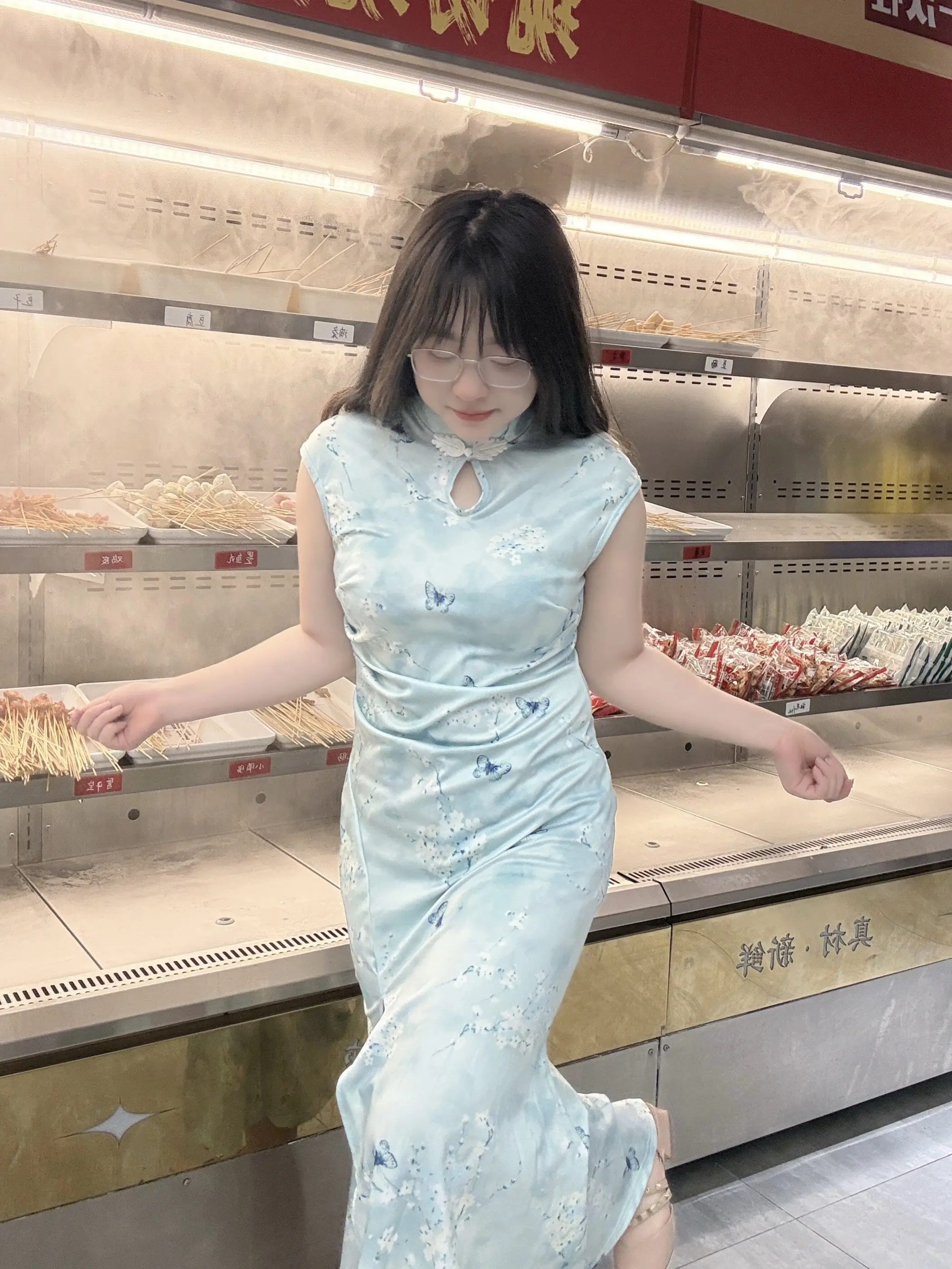 瞳孔与心跳比我先认出你。