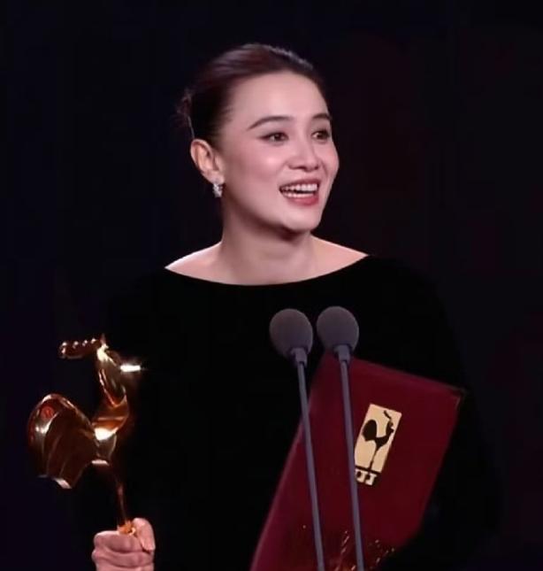 质疑宋佳影后的热搜一个接一个的上
但是已经于事无补了，已经发生的事，谁也改变不了