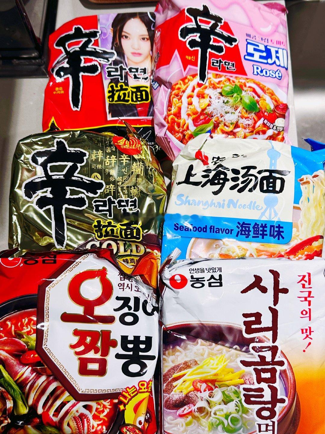 最近早餐沉迷韩式泡面，不过我都是煮了吃的。你们煮泡面有没有特别的步骤？我是先放脱