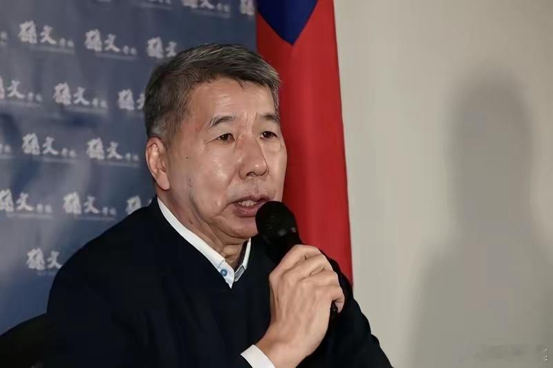 张亚中愿捐 480 万力挺郑丽文张亚中（16日）表态，肯定郑丽文访陆对两岸和平的