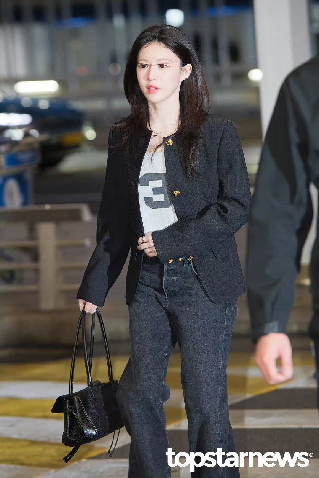 高允真出发香奈儿大秀高允真香奈儿看秀 欧尼也去看Chanel大秀 