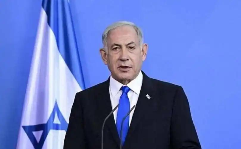 以色列该怎么办，只能要求美国释放示好的信号了，否则伊朗每天都要发射导弹，整个以色