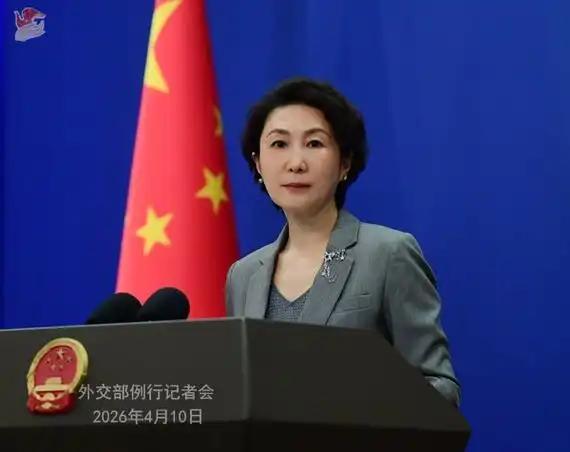 一觉醒来，中方对美撂下重话！台湾问题上的每一次越线试探，都是在重新丈量中美关系的