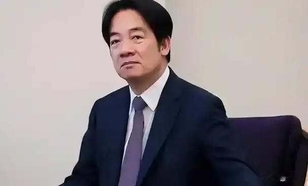 就在刚刚，

台当局突然宣布，

1月15日，台湾地区行政院，台美经贸工作小组证